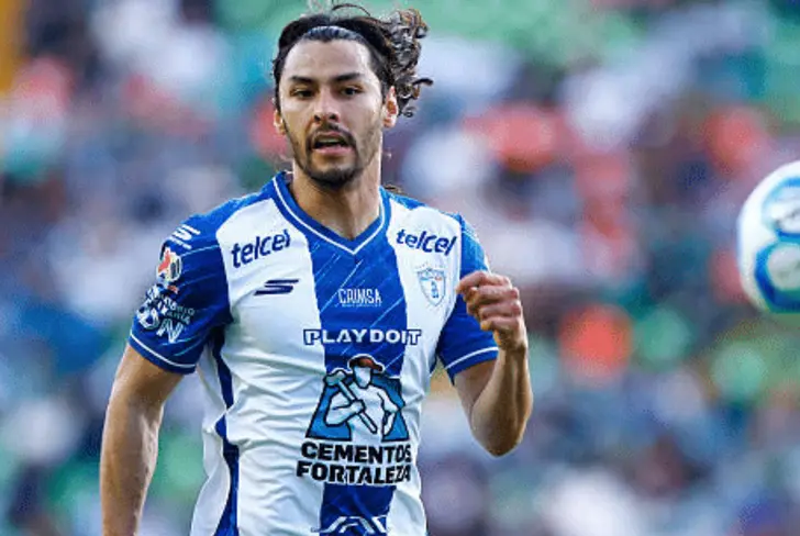 La petición de Alonso Aceves de salir de Pachuca le abre las puertas a Chivas para ficharlo