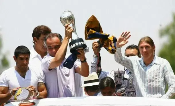 Guillermo Vázquez logró figurar como campeón en Pumas