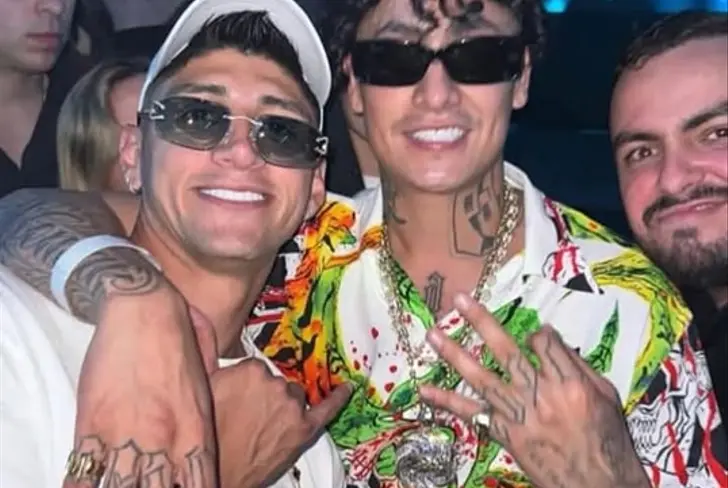 Las salidas nocturnas de Alan Pulido no habrían sido del agrado de Gabriel Milito / Foto: Captura