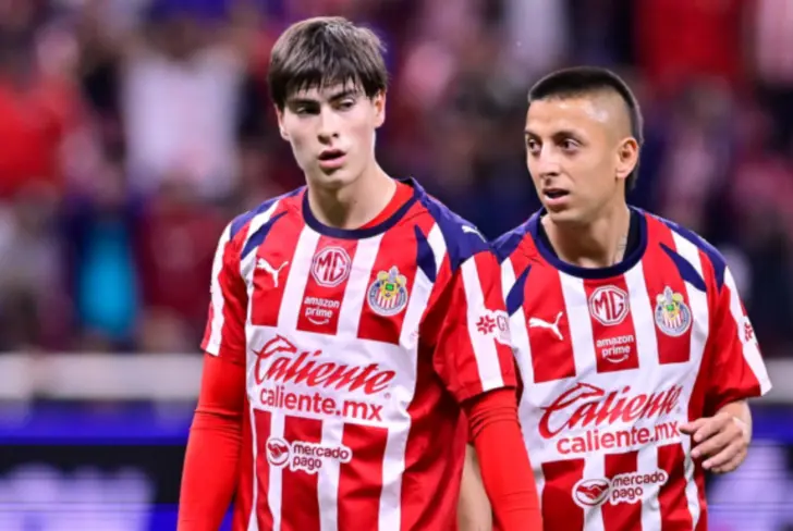 Chivas terminó su papel en el Apertura 2025 tras caer por 3 a 2 ante Cruz Azul en los Cuartos de Final