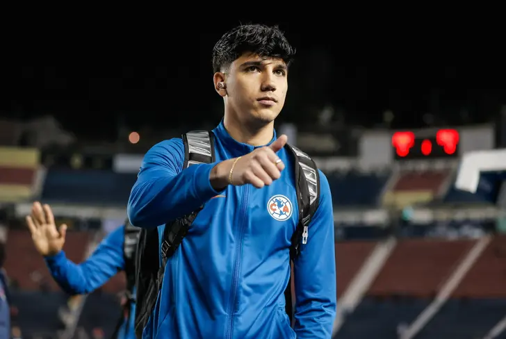 El lateral azulcrema no ha tenido meses sencillos en el América.