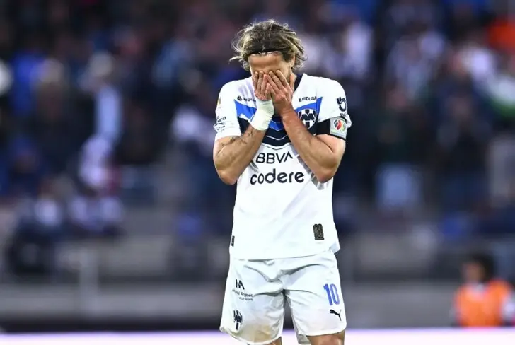 Sergio Canales apunta a ser una de las posibles bajas de Rayados