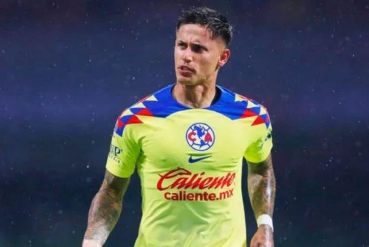 Brian Rodríguez con la camiseta del Club América (Foto: Imago7)