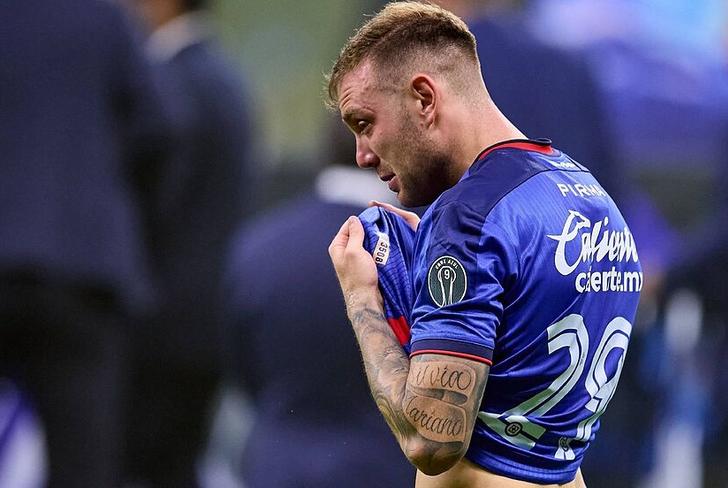 Carlos Rotondi con Cruz Azul (Foto: Marca)