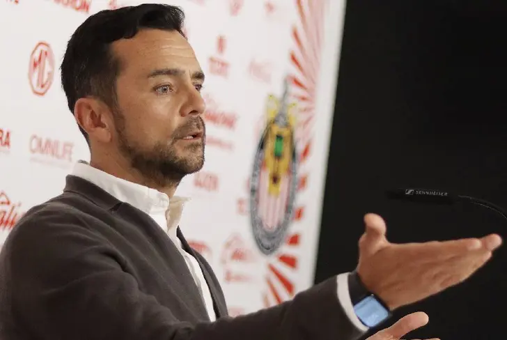 Javier Mier buscará nuevos fichajes para Chivas rumbo al Clausura 2026