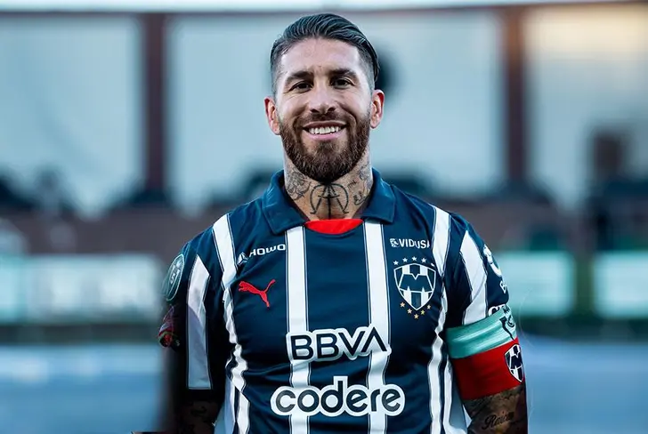 Rayados buscó a Ramón Juárez como el sustituto de Sergio Ramos