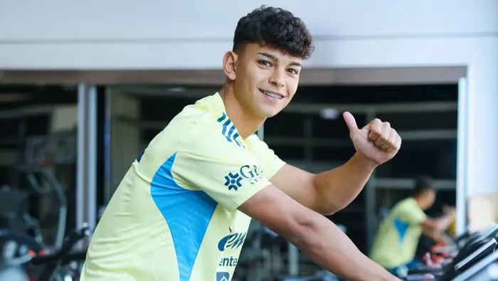 La decisión de Espinosa de llegar al nido no tuvo mucho tiempo para ser meditada.
