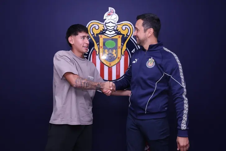 Santiago Sandoval junto a Javier Mier
