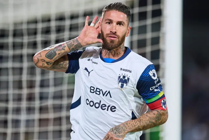 La salida de Sergio Ramos cerró todo contacto de Rayados por James Rodríguez