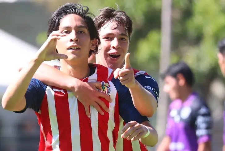 El debut de Castro en el conjunto rojiblanco fue de los mejores.