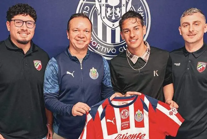 Kevin García llegó en el presente 2026 para comenzar su aventura en Chivas