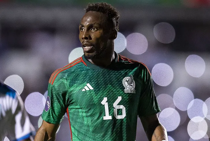 Rayados tendría en el radar el fichaje de Julián Quiñones 