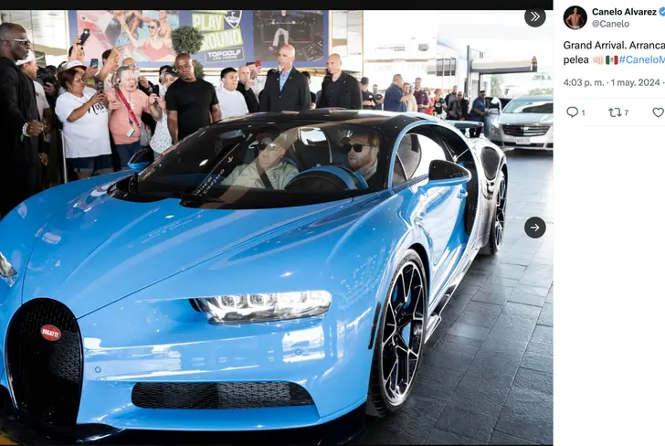 Canelo Álvarez con su Bugatti en Las Vegas / Foto: Cuenta X de Canelo Álvarez