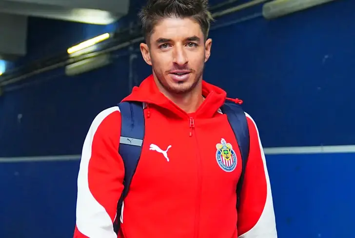 Isaác Brizuela se ofreció al Club León tras no renovar contrato con Chivas