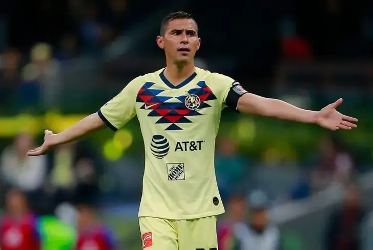 El paso de Aguilar por el América no fue perfecto.