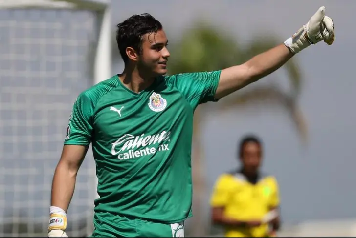 Eduardo García sería uno de los jugadores que Chivas daría a préstamo